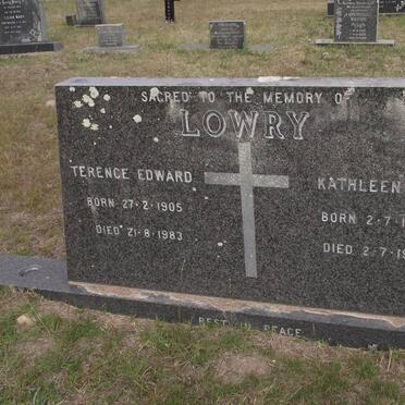LOWRY Terence Edward 1905-1983 &amp; Kathleen Ada 1905-1984