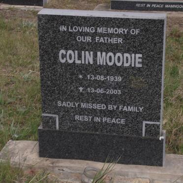 MOODIE Colin 1939-2003