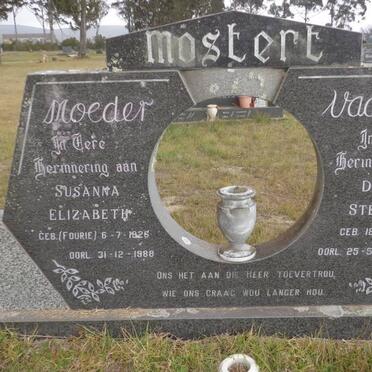 MOSTERT Daniel Stephanus 1923-1988 &amp; Susanna Elizabeth FOURIE 1926-1988