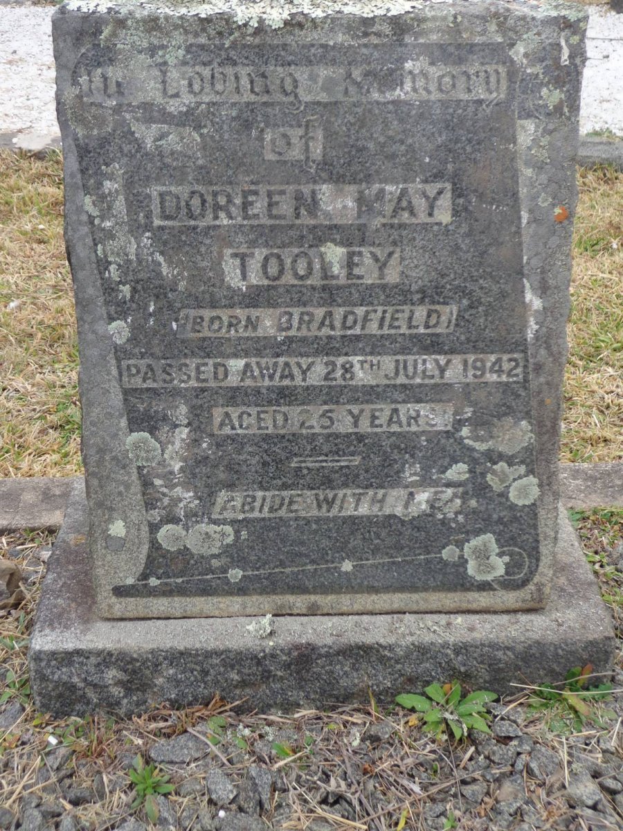 TOOLEY Doreen May nee BRADFIELD -1942