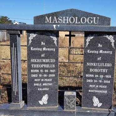 MASHOLOGU Sikhumbuzo Theophilus 1921-2009 &amp; Nonkululeko Dorothy 1925-2008