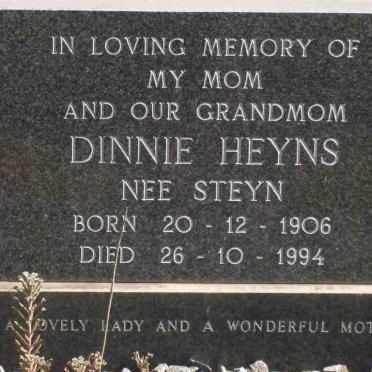 HEYNS Dinnie nee STEYN 1906-1994