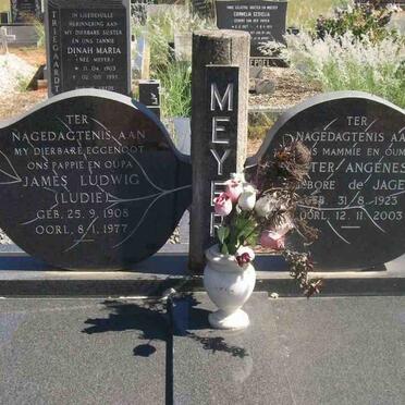 MEYER James Ludwig 1908-1977 &amp;  Hester  Angenesta DE JAGER 1923-2003