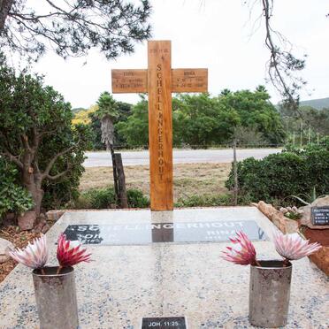 SCHELLINGERHOUT Dirk 1915-2005 &amp; Maurina Cornelia V.D. BIJL 1918-1996