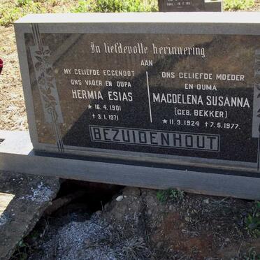 BEZUIDENHOUT Hermia Esias 1901-1971 &amp; Magdalena Susanna BEKKER 1924-1977