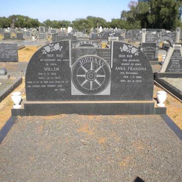 JORDAAN Willem 1902-1972 &amp; Anna Fransina SCHOOMBIE 1895-1976