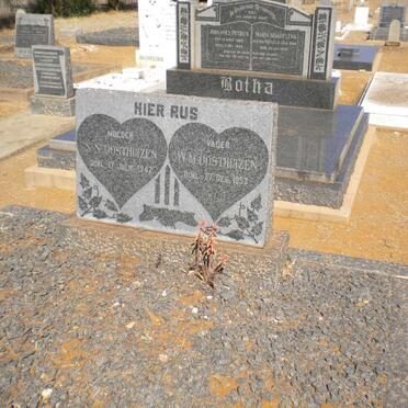 OOSTHUIZEN W.M. -1958 &amp; S.S. -1947