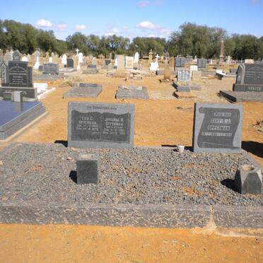 OPPERMAN Lieb C. 1888-1970 &amp; Johanna M. LATEGAN 1893-1955 :: OPPERMAN Gert C.J. 1933-1954