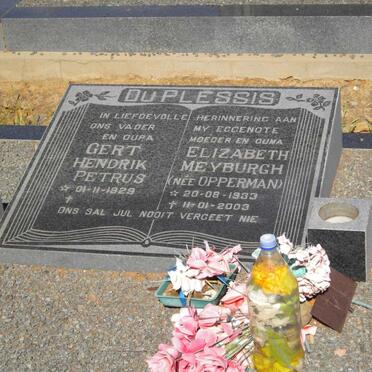 PLESSIS Gert Hendrik Petrus, du 1929- &amp; Elizabeth Meyburgh  OPPERMAN 1933-2003