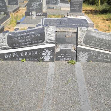 PLESSIS Philippus Lodewickus, du 1919-1997 &amp; Anna Stoffelina COETZER 1923-1965