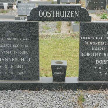OOSTHUIZEN Johannes H.J. 1925-1980 &amp; Dorothy Hazel Shirley DORFLING 1930-2002