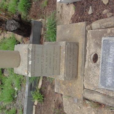 SQUIRES Ernest E.J. 1887-1921 &amp; Maggel Maria BOTHA -1961 