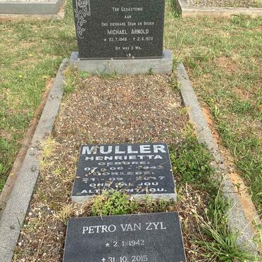 MULLER Henrietta 1943-2017 :: MULLER Michael Arnold 1948-1970 :: ZYL Petro, van 1942-2015