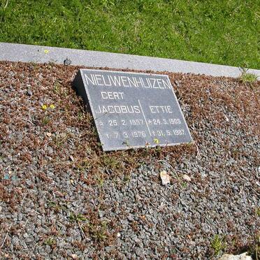 NIEUWENHUIZEN Gert Jacobus 1897-1976 &amp; Ettie 1905-1987