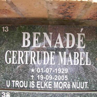 BENADE Gertrude Mabel 1929-2005