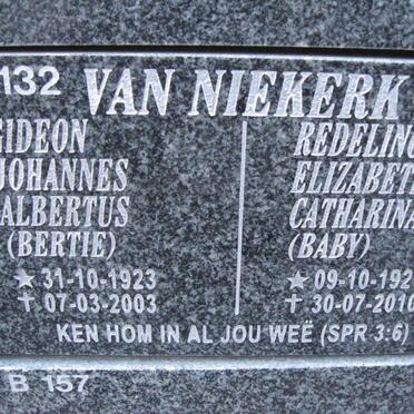 NIEKERK Gideon Johannes Albertus, van 1923-2003 &amp;  Elizabeth Catharina REDELINGHUYS 1927-2010