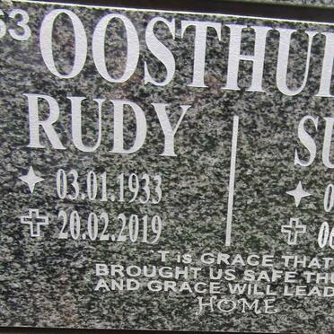 OOSTHUIZEN Rudy 1933-2019 &amp; Susan 1939-2019