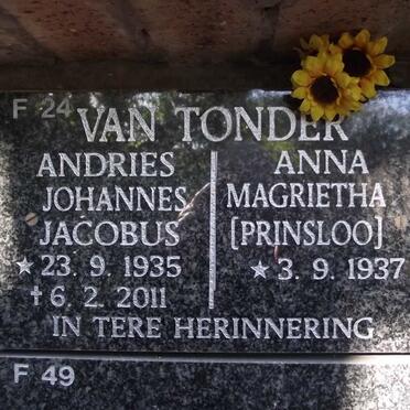 TONDER Andries Johannes Jacobus, van 1935-2011 &amp; Anna Magrietha PRINSLOO 1937-