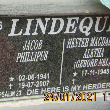 LINDEQUE Jacob Phillipus 1941-2007 &amp; Hester Magdalena Aletha NEL 1945-