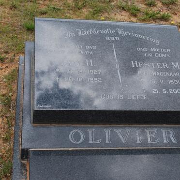 OLIVIER Jan H. 1927-1992 &amp; Hester M. WAGENAAR 1931-2008