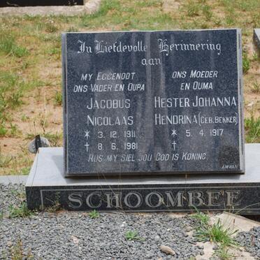 SCHOOMBEE Jacobus Nicolaas 1911-1981 &amp; Hester Johannes Hendrina BEKKER 1917-