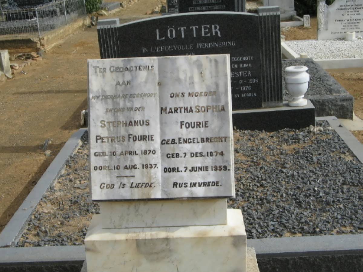 FOURIE Stephanus Petrus 1870-1937 &amp; Martha Sophia ENGELBRECHT 1874-1959