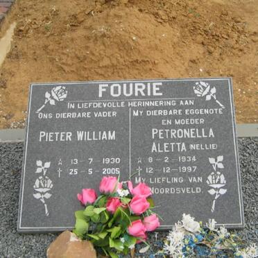 FOURIE Pieter William 1930-2005 &amp; Petronella Aletta 1934-1997