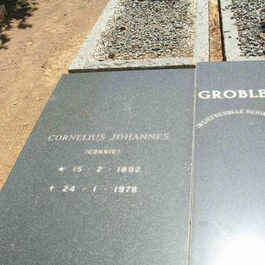 GROBLER Cornelius Johannes 1892-1978 &amp; Henrietta SLABBERT 1899-1977