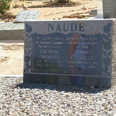 NAUDE Frederik Johannes 1901-1969 &amp; Anna Elizabeth STRYDOM 1910-1984
