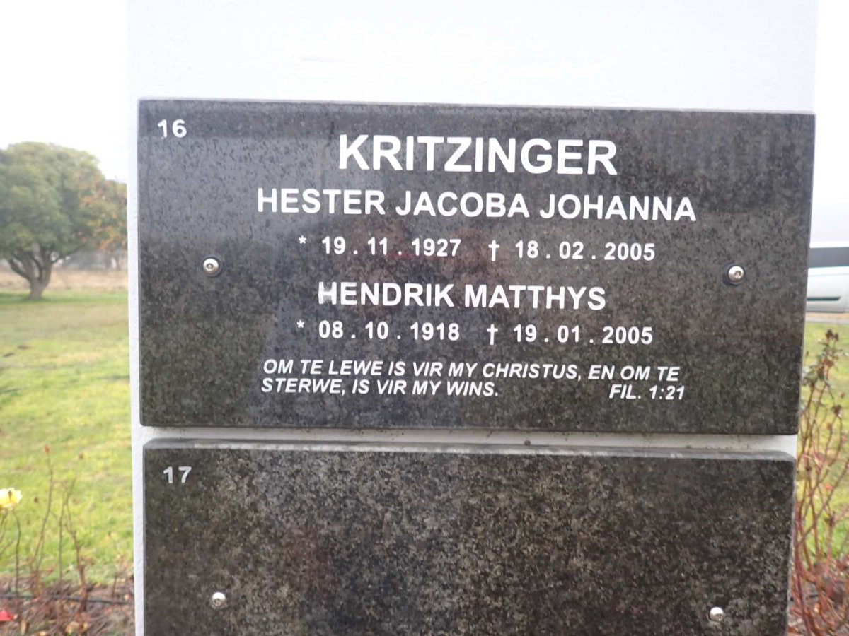 KRITZINGER Hendrik Matthys 1918-2005 & Hester Jacoba Johanna 1927-2005