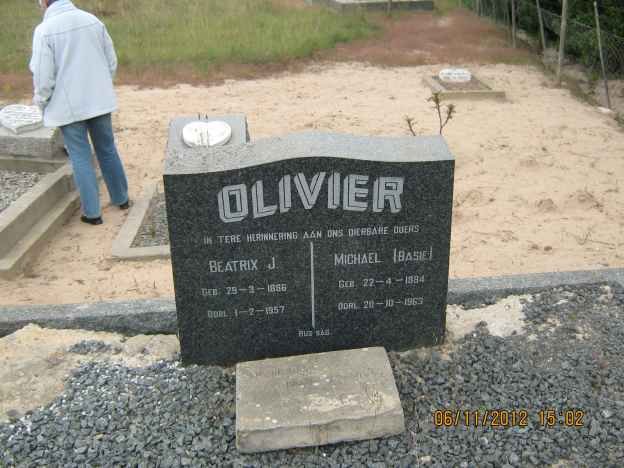 OLIVIER Michael 1884-1963 & Beatrix J. 1886-1957