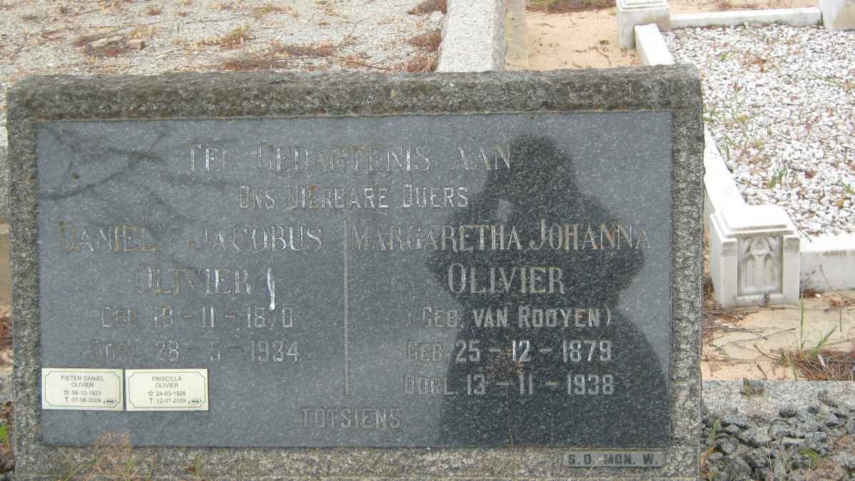 OLIVIER Daniel Jacobus 1870-1934 &amp; Margaretha Johanna VAN ROOYEN 1879-1938