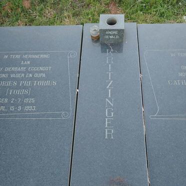 KRITZINGER Andries Pretorius 1925-1993 & Catharina Regina 1931-_1