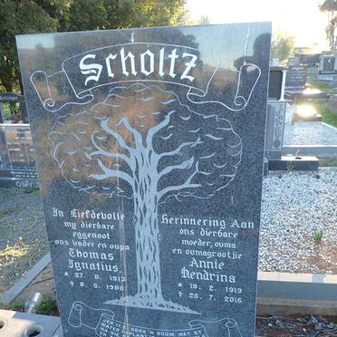 SCHOLTZ Thomas Ignatius 1913-1988 & Annie Hendrina 1919-2016