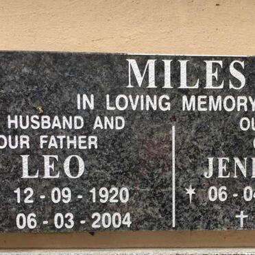MILES Leo 1920-2004 &amp; Jenifer Claire SHUMAN 1930-2009
