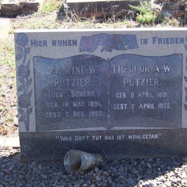 PUTZIER Theodor A.W. 1891-1952 &amp; Alwine W. SCHENK 1891-1969