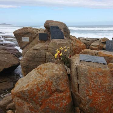 Eastern Cape, KIDD'S BEACH, Memorial plaques