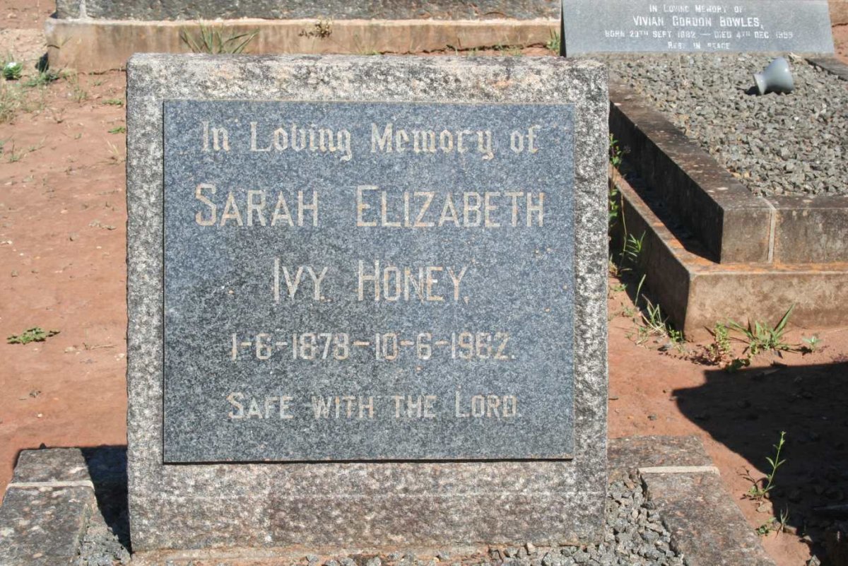 HONEY Sarah Elizabeth Ivy 1878-1962