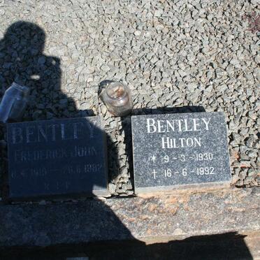 BENTLEY Frederick John 1919-1982 :: BENTLEY Hilton 1930-1992
