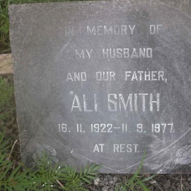 SMITH Ali 1922-1977