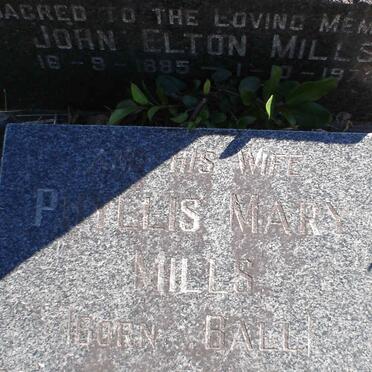 MILLS John Elton 1885-1973 &amp; Phyllis Mary BALL 1894-1988