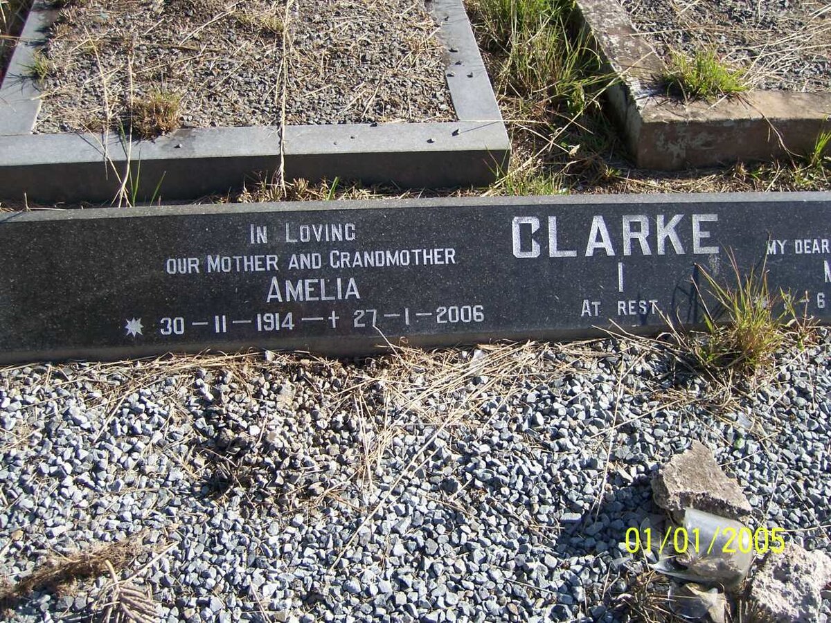CLARKE Milford Ross 1905-1969 & Amelia 1914-2006 _1