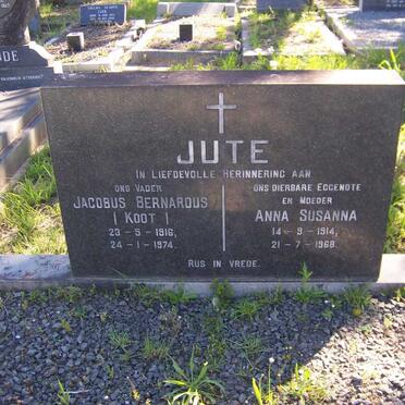 JUTE Jacobus Bernadus 1916-1974 &amp; Anna Susanna 1914-1968