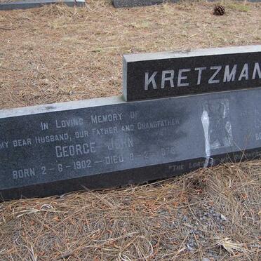 KRETZMANN George John 1902-1973 &amp; Lydia Wilhelmine HENSBERG 1907-1992