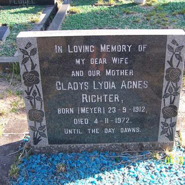 RICHTER Gladys Lydia Agnes nee MEYER 1912-1972