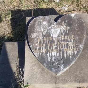 ROUX Agnes, le -1915