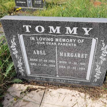 To - Surnames starting with the letters To