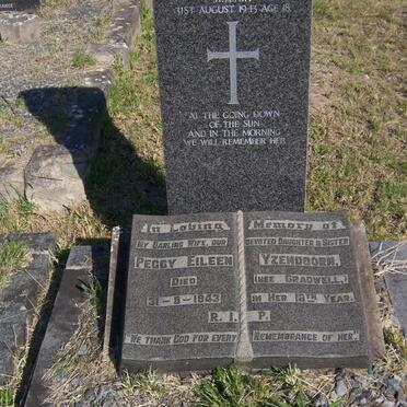 YZENDOORN Peggy Eileen nee GRADWELL -1943