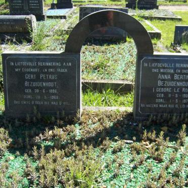 BEZUIDENHOUT Gert Petrus 1896-1968 &amp; Anna Bertina LE ROUX 1903-1978