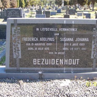 BEZUIDENHOUT Frederick Adolphus 1903-1975 &amp; Susanna Johanna 1909-1982